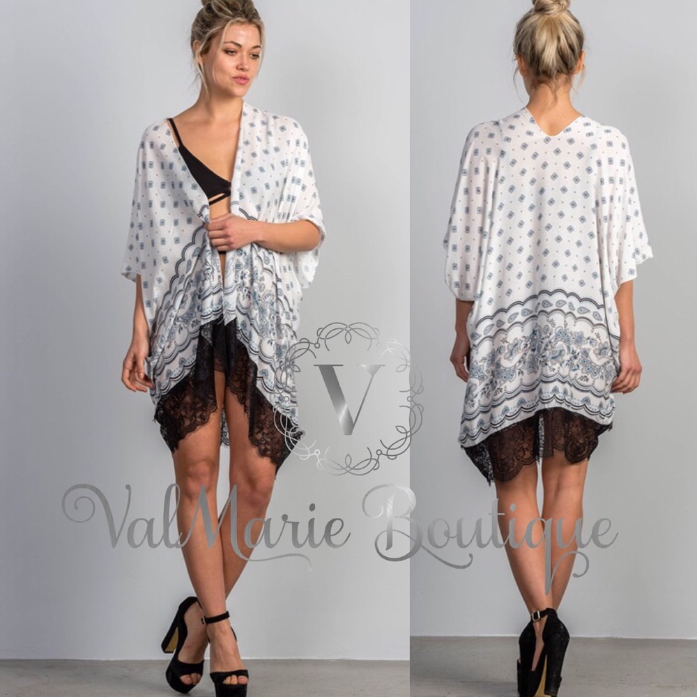 LAST 1! Lightweight Lace trim Kimono - Picture 3 of 3
